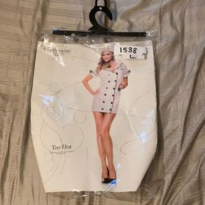 Women’s chef costume